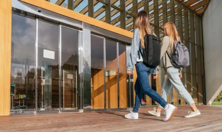 Come organizzare i flussi di visitatori aziende con più ingressi
