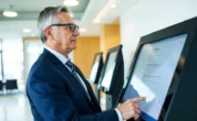 Kiosk self service per reception e riduzione delle code in azienda